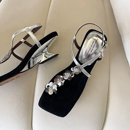 Luxury Crystal Women Sandals Fashion Low Heels Sandals Women Summer Open Toe Flip Flops Brand Designer Women Party Shoes