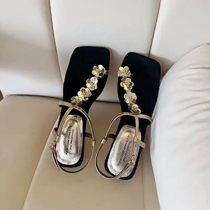 Luxury Crystal Women Sandals Fashion Low Heels Sandals Women Summer Open Toe Flip Flops Brand Designer Women Party Shoes